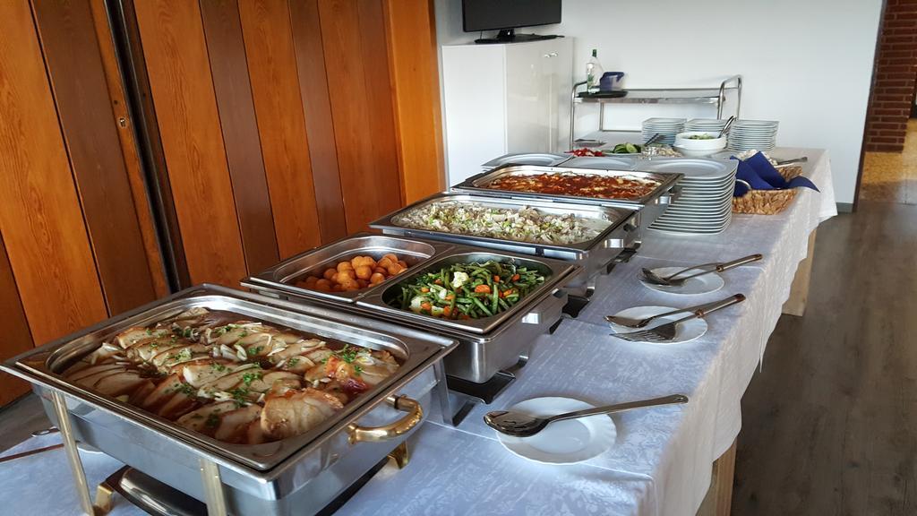 Hotel Restaurant Teichaue Adendorf Zewnętrze zdjęcie
