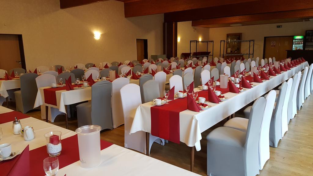 Hotel Restaurant Teichaue Adendorf Zewnętrze zdjęcie